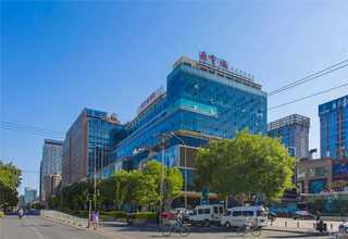 德龙租售4米2厢式货车