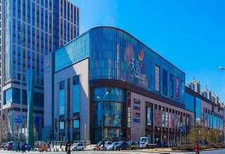 重庆大量的精品女装服装货源哪里定制比较好